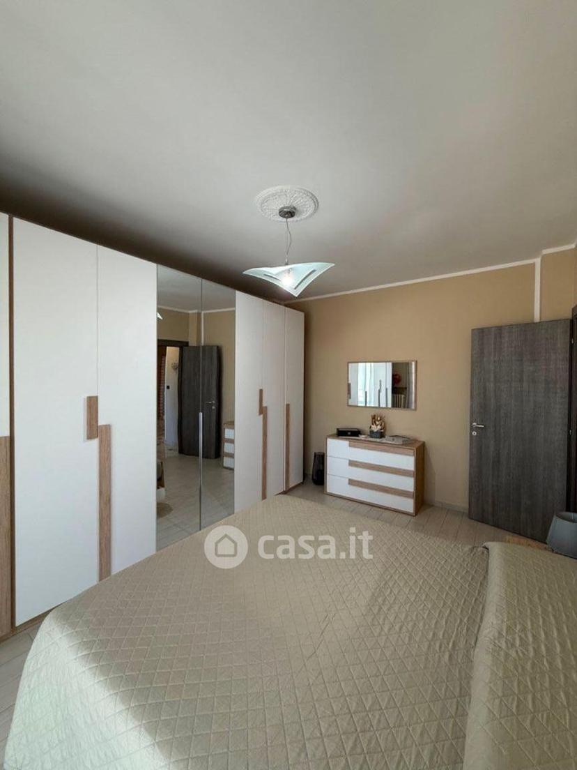 Quadrilocale in Via Graziano 12 — foto 14 di 57