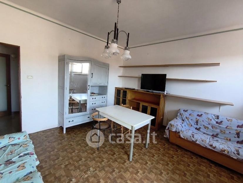 Stanza in Via Gino Tommasi — foto 8 di 9