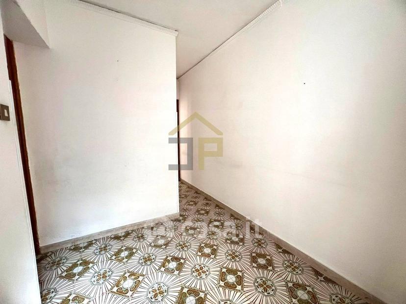 Quadrilocale in Via Arcivescovo Alfano 21 — foto 20 di 23