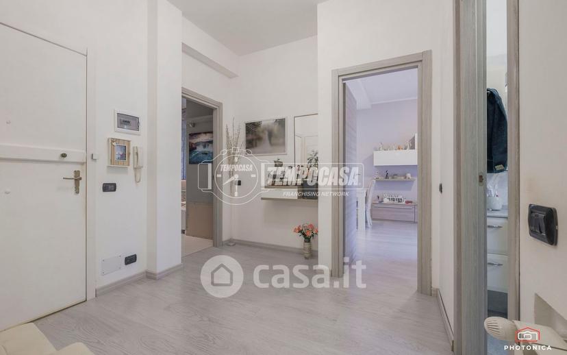 Trilocale in Via Cà Bassa — foto 21 di 34