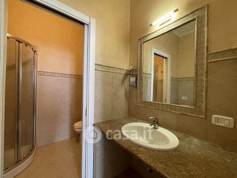 Trilocale in Viale Nazario Sauro 5 — foto 40 di 45