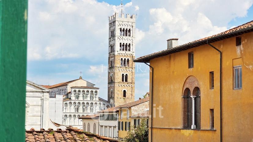 Appartamento in Piazza Napoleone — foto 10 di 20