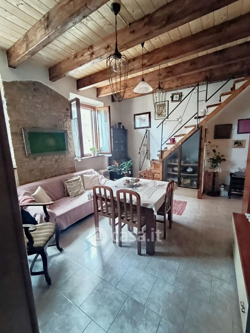 Appartamento in Via del Castello 1 — foto 3 di 22