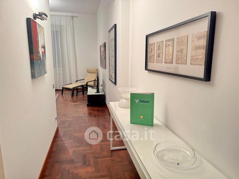 Trilocale in Via Cortelonga 1