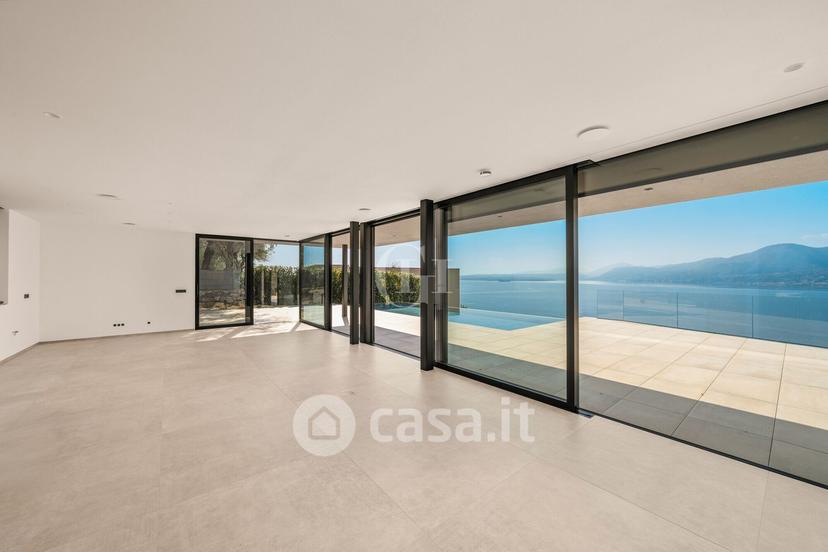 Villa in Via Gioacchino Rossini — foto 6 di 41