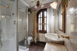 Villa in Via Ruggero Leoncavallo 13
