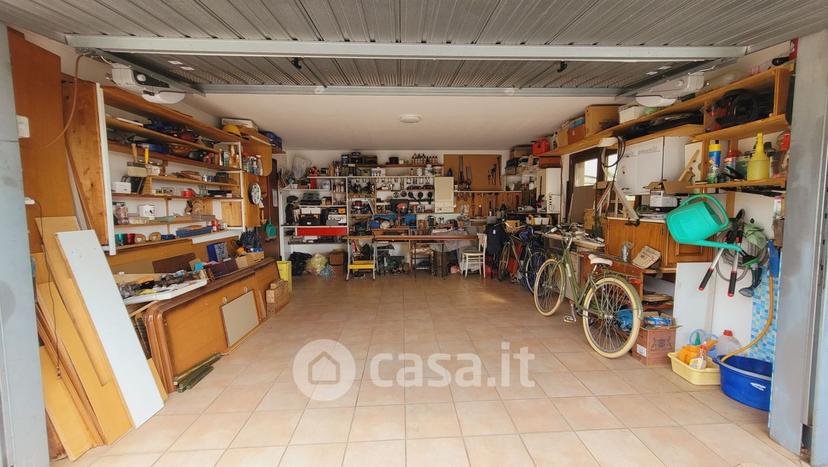 Villa in Via O. Fallaci — foto 43 di 58