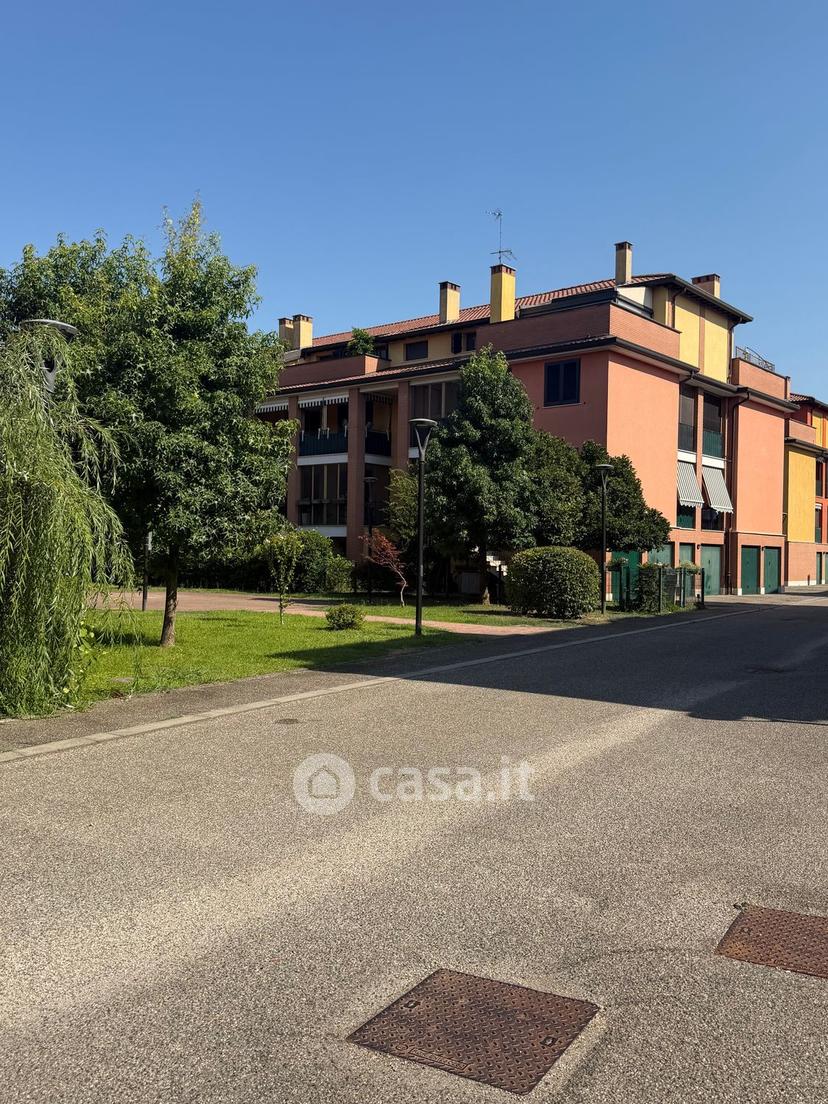 Trilocale in Via Emilio Gino Segre' 4 — foto 9 di 49