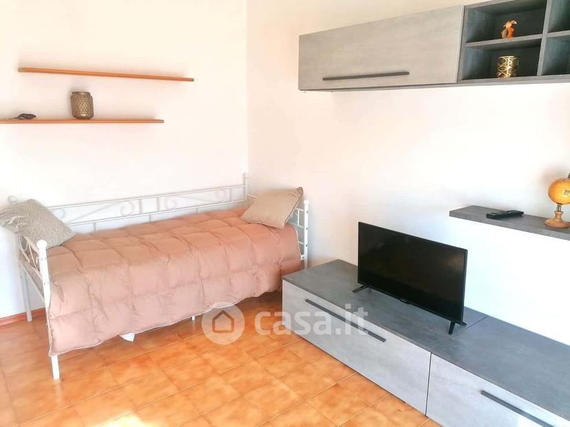 Trilocale in Via Andrea Falcone 5 — foto 9 di 11