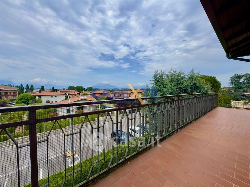 Trilocale in Via Como — foto 29 di 32