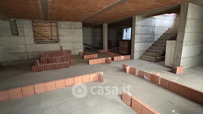 Villa in Via Lazzaretto 34 — foto 33 di 48