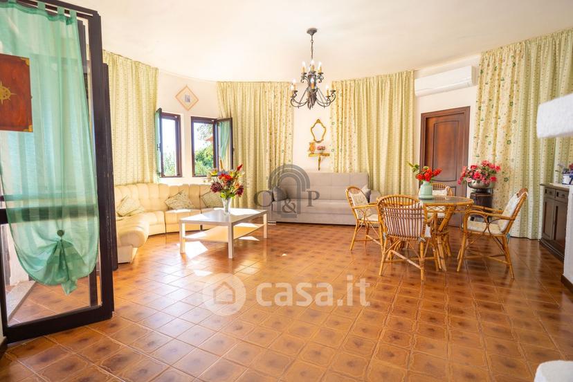 Villa in Via delle Grazie 37 — foto 19 di 29