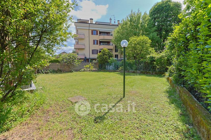 Quadrilocale in Viale Giuseppe di Vittorio 3 — foto 12 di 40