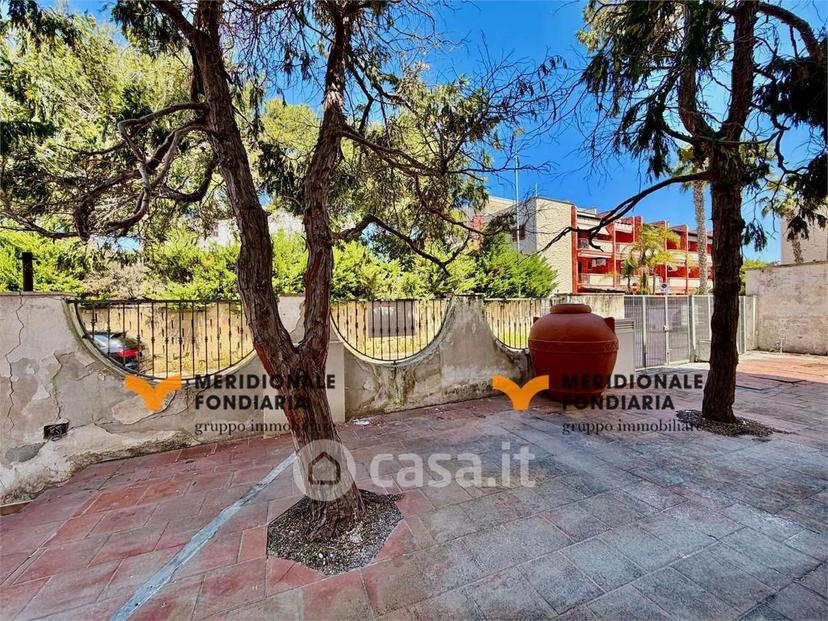 Appartamento in Via della Robinia 4 — foto 2 di 52