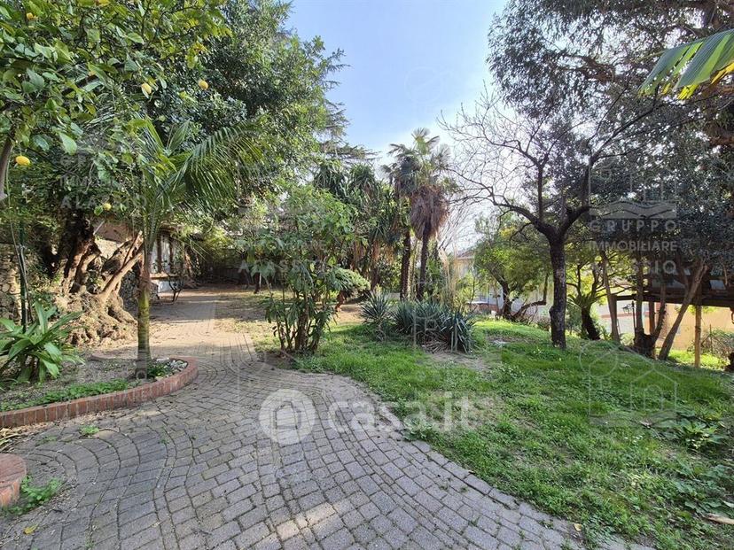 Villa in Regione San Rocco — foto 17 di 28