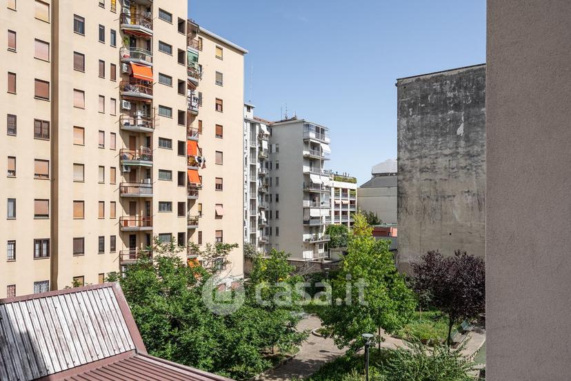 Quadrilocale in Via Antonio Bazzini 24 — foto 22 di 28