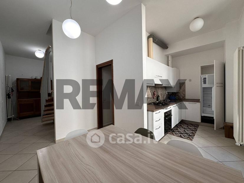 Trilocale in Via delle Grazie 20 — foto 6 di 32
