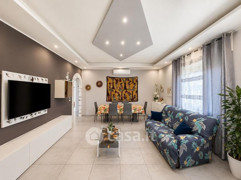Quadrilocale in Via Girolamo Cardano 1 — foto 13 di 39