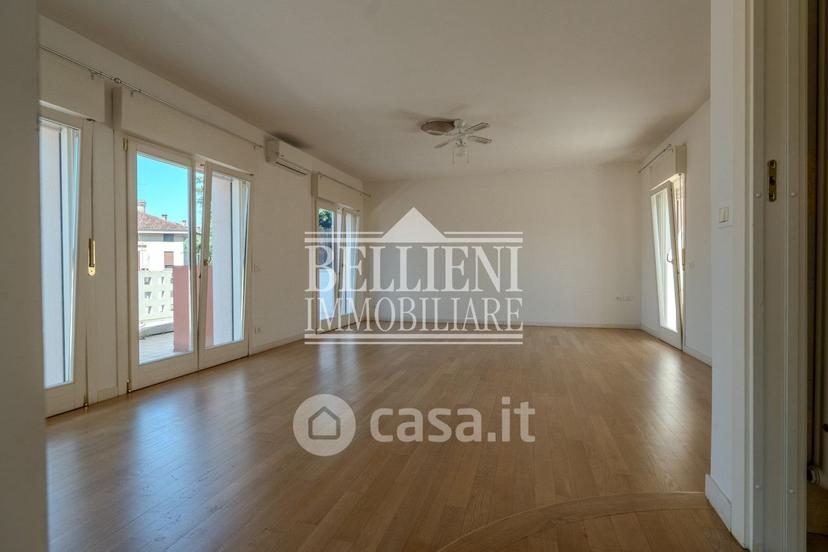 Quadrilocale in Via Alessandro Massaria — foto 25 di 28