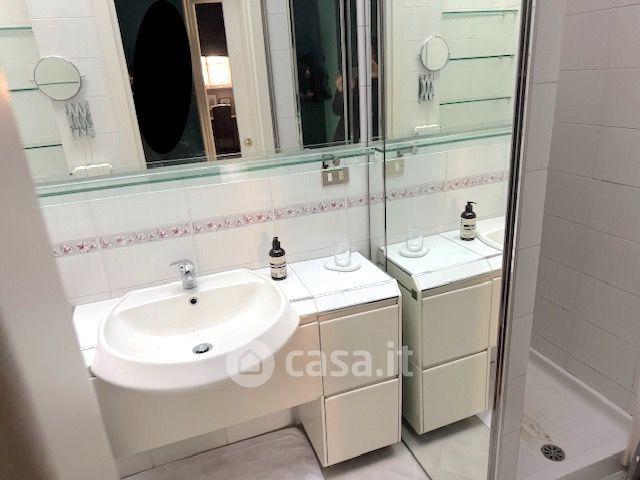 Trilocale in Via Cairoli — foto 10 di 50