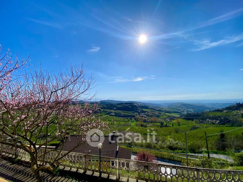 Villa in Via Bricco Broncio — foto 7 di 25