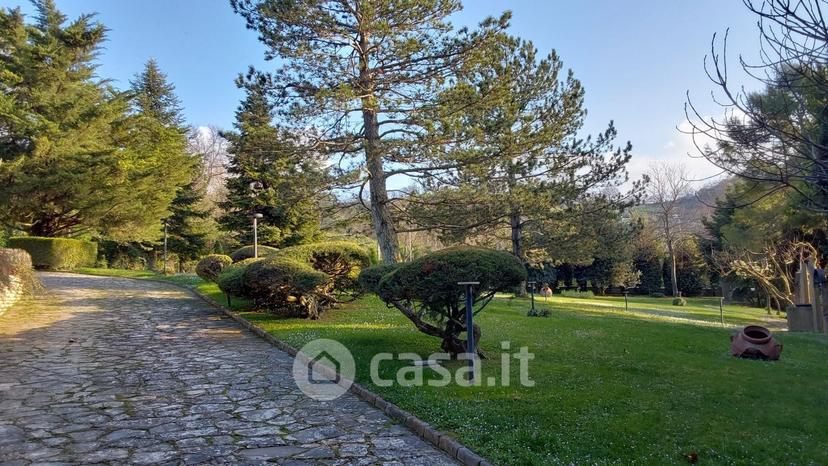 Villa in Località Uvaiolo — foto 22 di 66