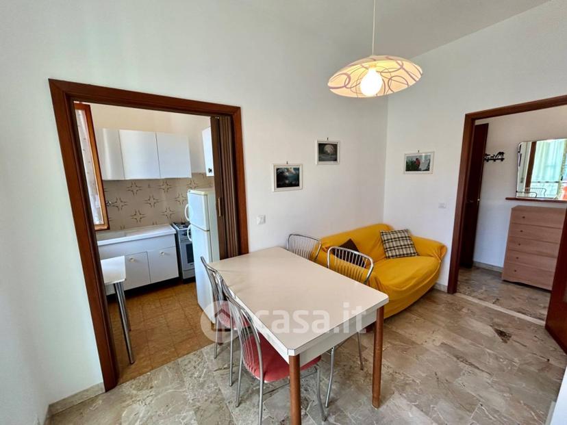 Bilocale in Via Nazario Sauro — foto 2 di 12