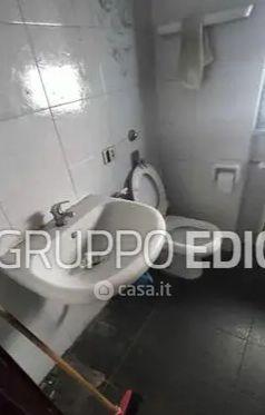 Bilocale in Via Monte Rosa 87 — foto 10 di 23