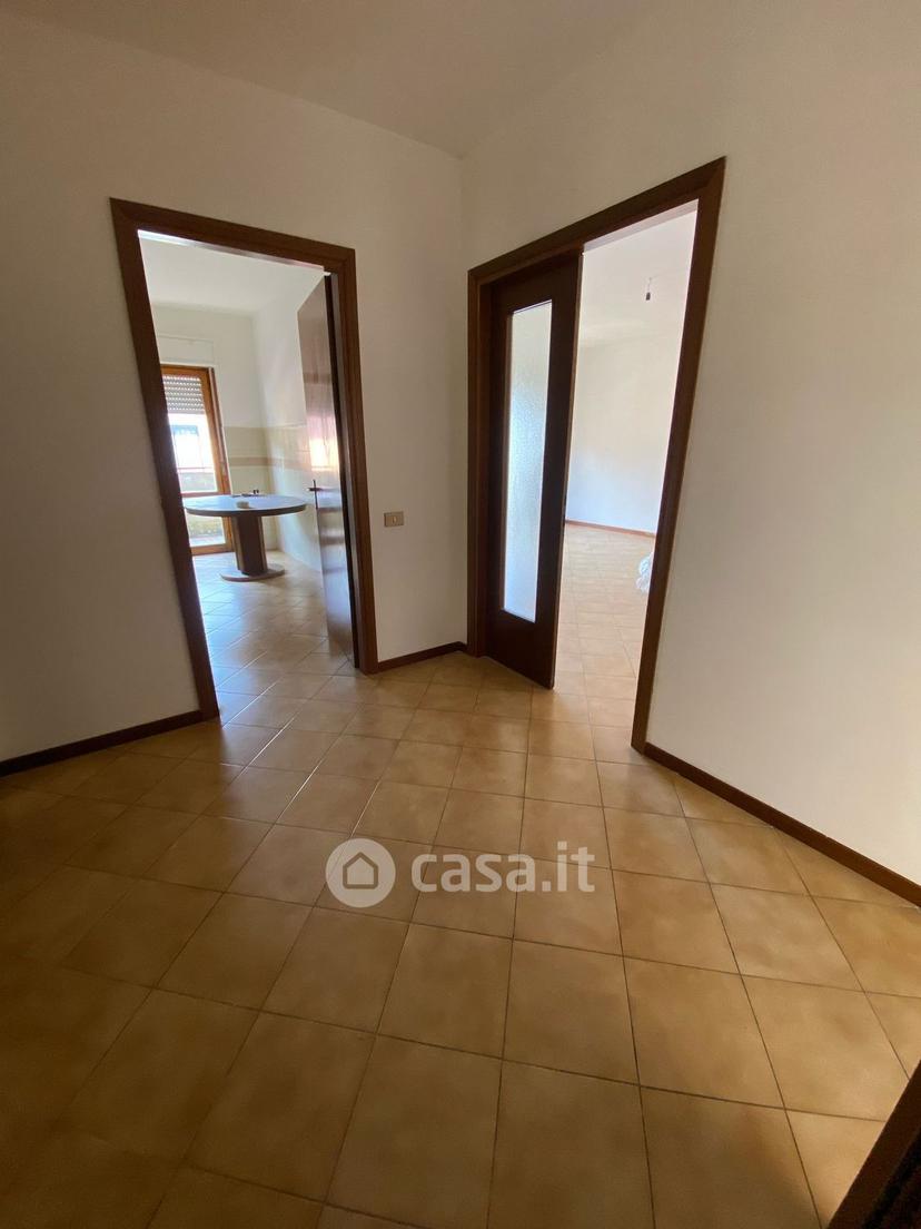 Appartamento in Via Camerano 19 B — foto 6 di 22