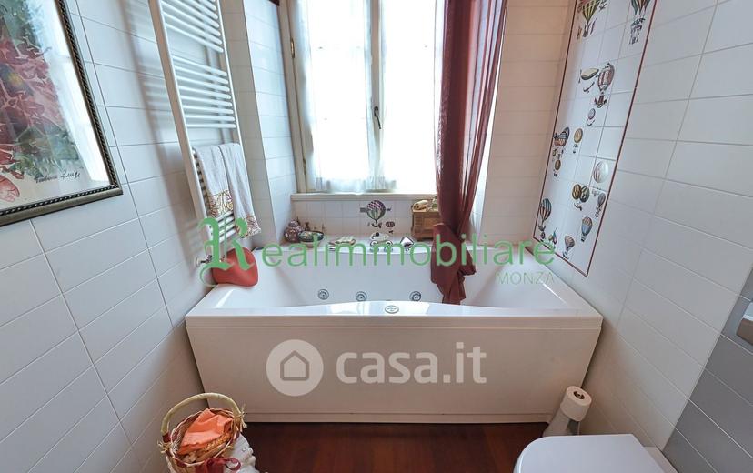 Appartamento in Via Bartolomeo Zucchi — foto 10 di 79