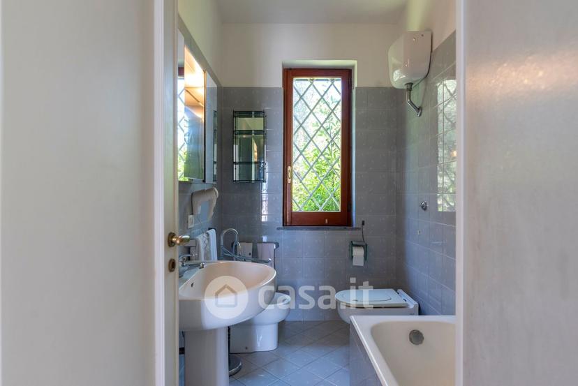 Villa in Via Rotabile Massa Turro 75 — foto 4 di 61