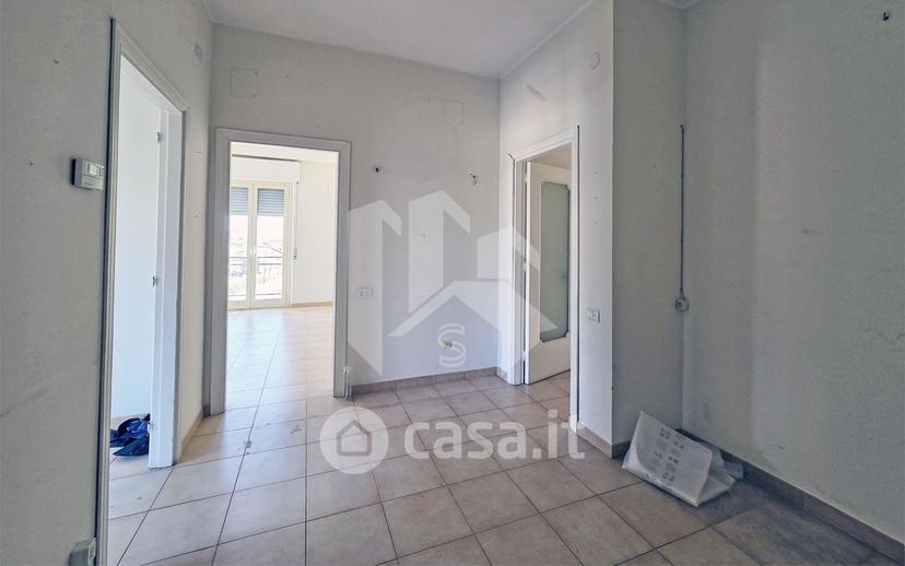 Quadrilocale in Via Abruzzi — foto 3 di 25