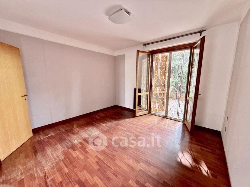 Trilocale in Via Aldo Moro — foto 17 di 22