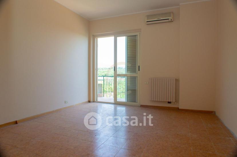 Villa in Via Sciare Pennisi 80 — foto 25 di 35