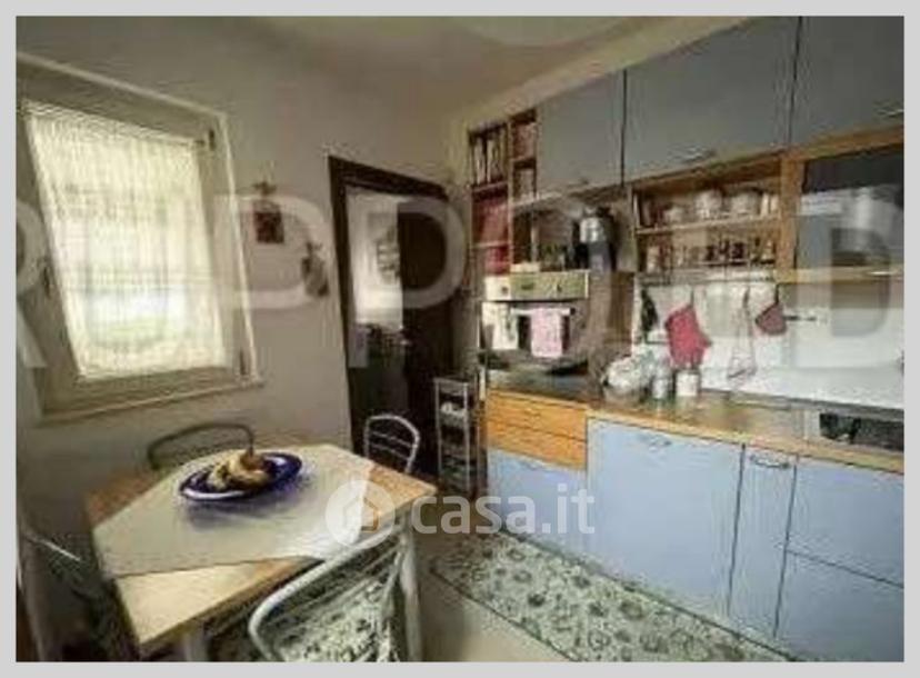 Villa in Via Lanzillotti — foto 11 di 33