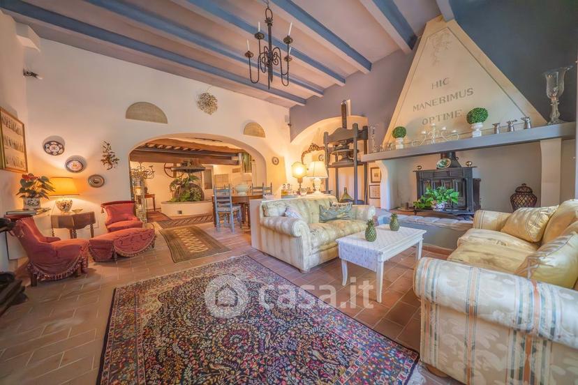 Villa in Via del Merlo — foto 36 di 99
