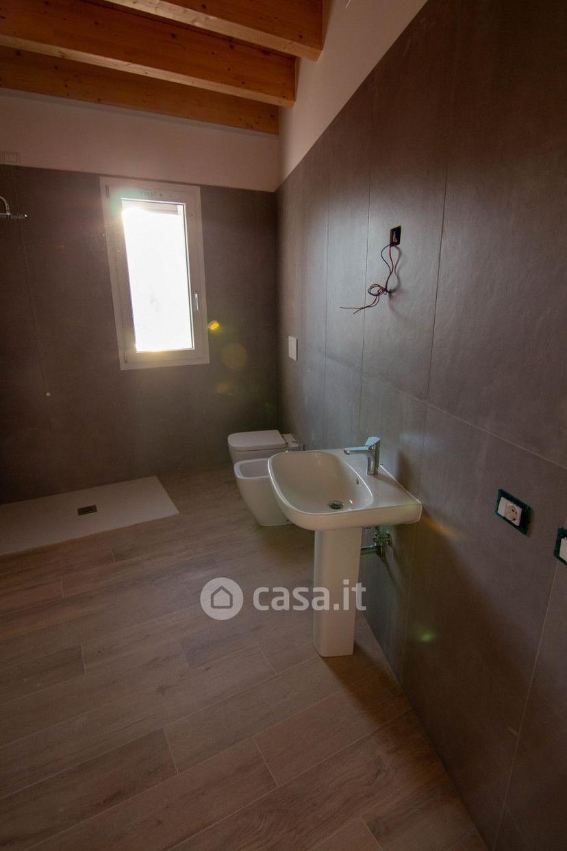 Trilocale in Via Papa Pio XII — foto 3 di 29