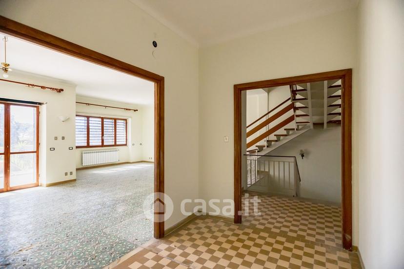 Villa in Via delle Margherite 3