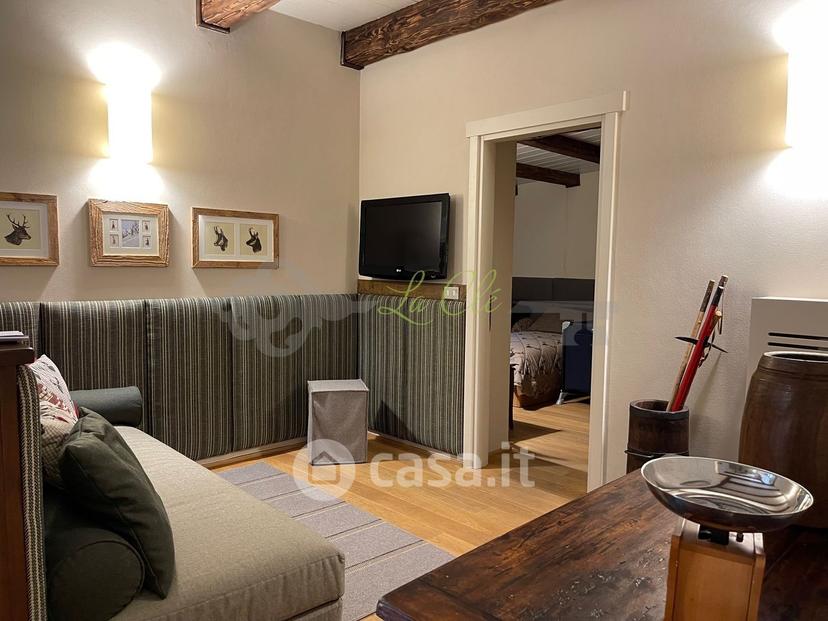 Trilocale in Via Col Ferret 6 — foto 26 di 35
