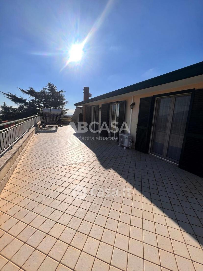 Villa in Via del Mandorlo — foto 2 di 50