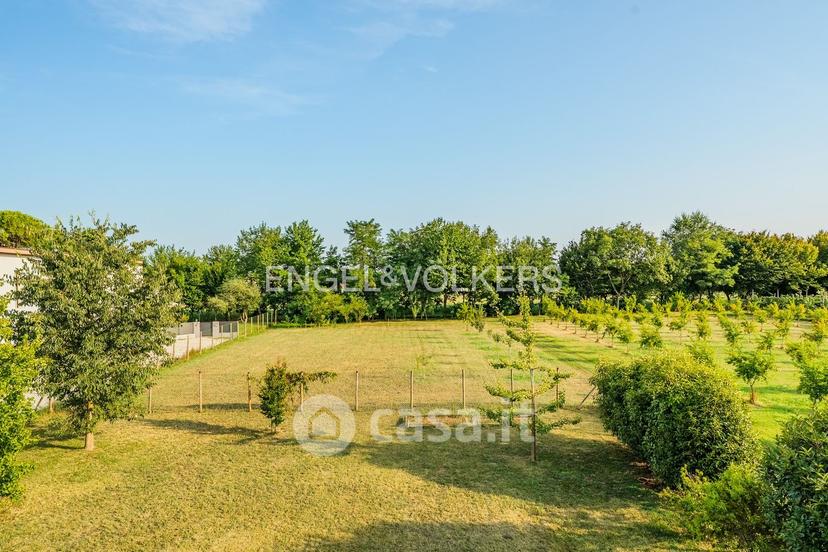 Villa in Via Alessandro Volta 22 — foto 16 di 44