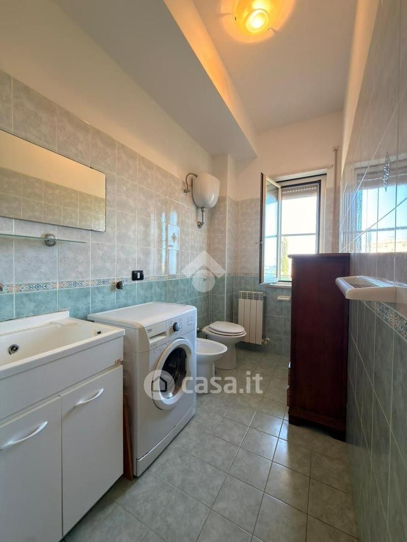 Trilocale in Via dei Granai 110 — foto 10 di 23