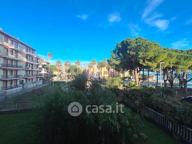 Trilocale in Lungomare delle Nazioni — foto 17 di 48