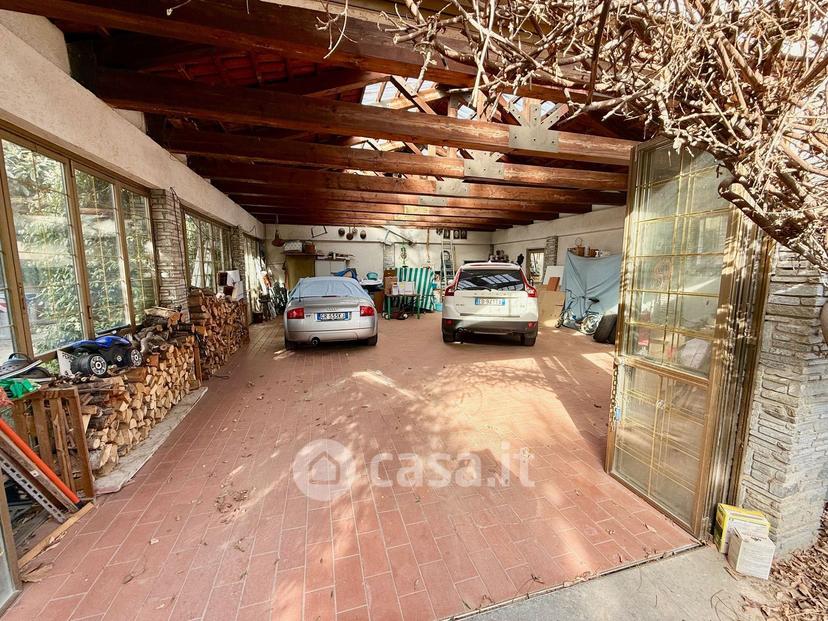 Villa in Via Giuseppe Parini 5 — foto 54 di 86
