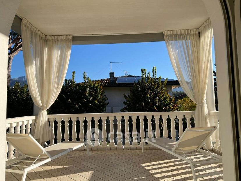 Villa in Via Giuseppe Viner — foto 19 di 36