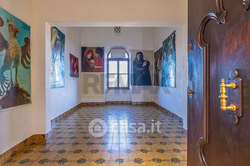 Appartamento in Piazza Tola 41 — foto 35 di 109