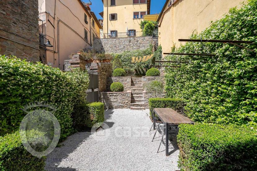 Appartamento in Via S. Margherita 11 — foto 10 di 34
