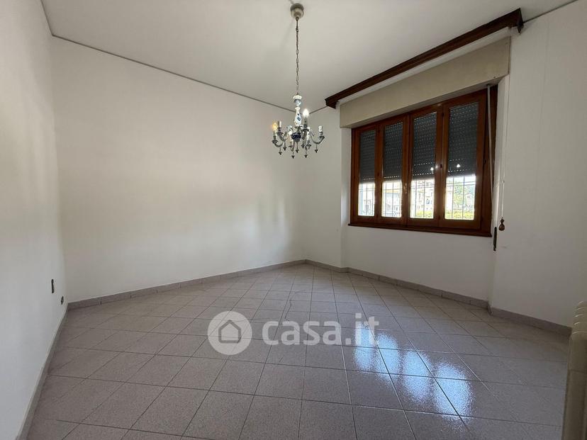 Quadrilocale in Piazza della Resistenza — foto 5 di 23