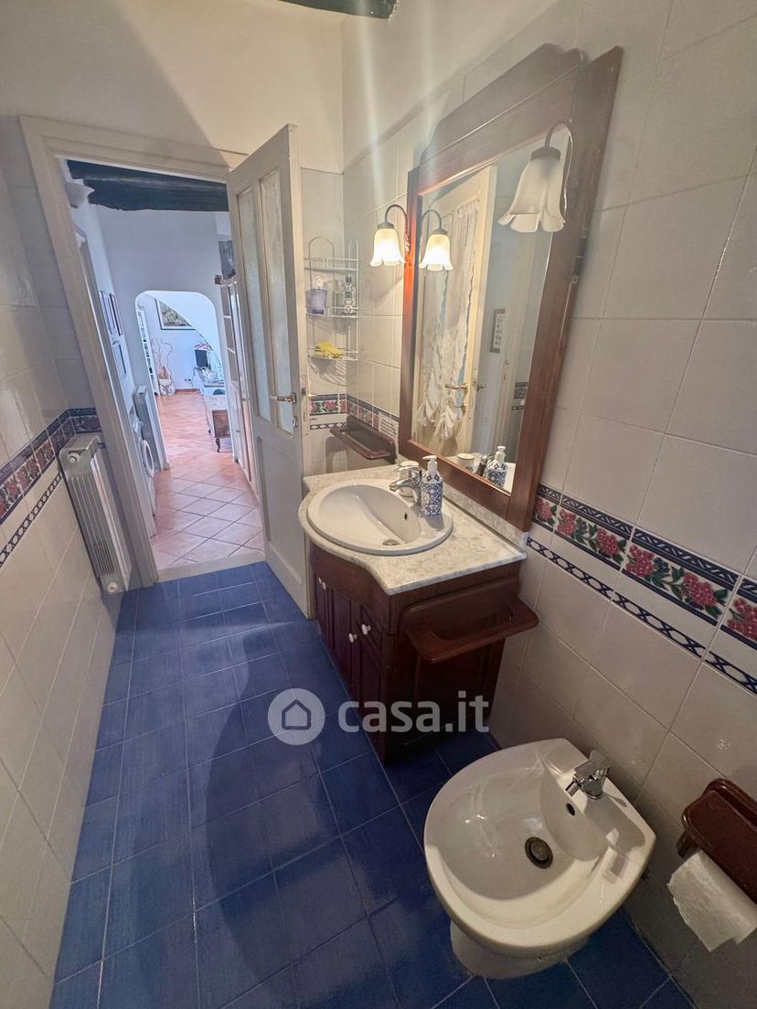 Villa in Via Appia 104 /200 — foto 12 di 136
