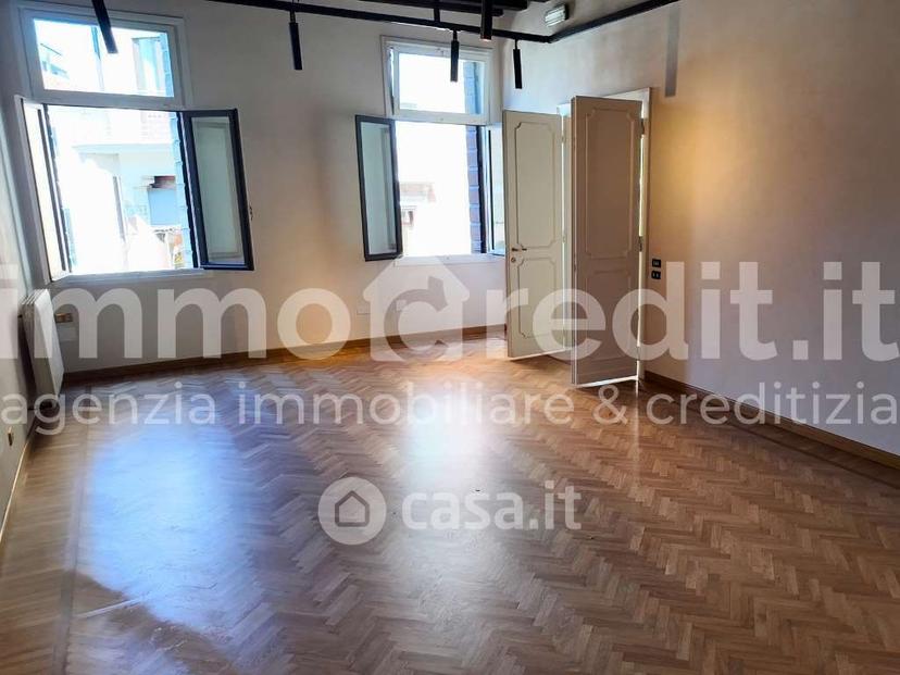 Appartamento in Via Indipendenza 4 — foto 10 di 28